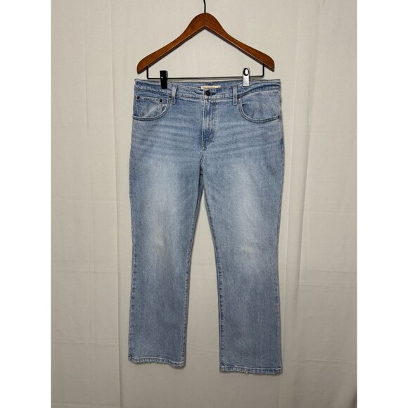 Levi's Premium Middy Ankle Bootcut Jeans in Blasted Stone Light Wash Size 32 - Picture 2 of 14